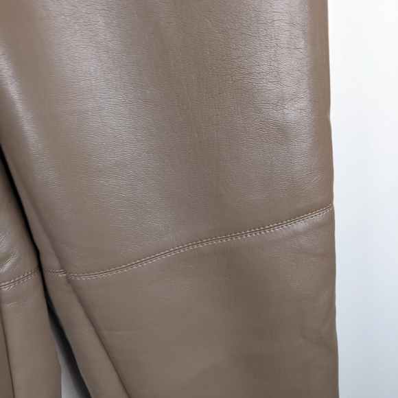 WILFRED Aritzia Funk Pant faux leather high rise size 6 - Picture 7 of 12
